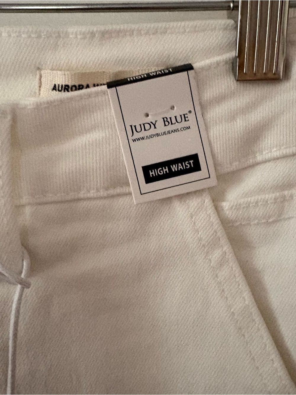 Judy Blue White Aurora Weekender Jeans 9/29 NWT - Picture 6 of 12